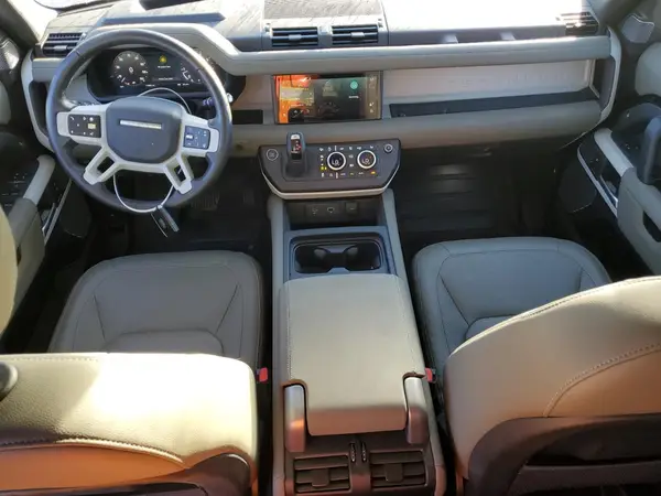 SALEJ7EU8R2317154 2024 LAND ROVER DEFENDER - Image 8