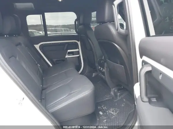 SALEJ7EX0P2110720 2023 LAND ROVER DEFENDER - Image 8