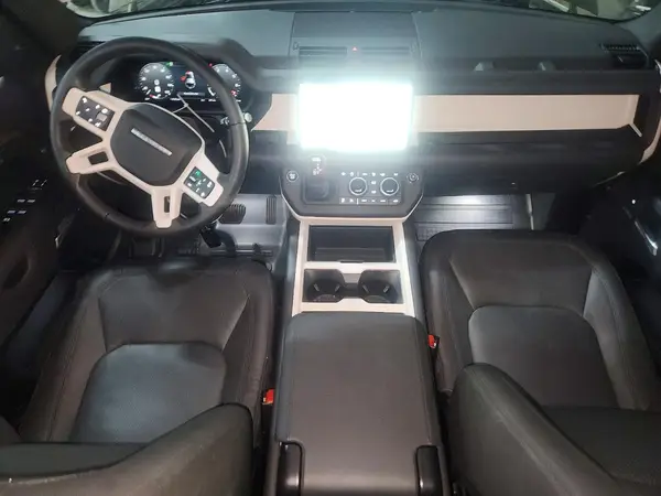 SALEJ7EX1S2399101 2025 LAND ROVER DEFENDER - Image 8