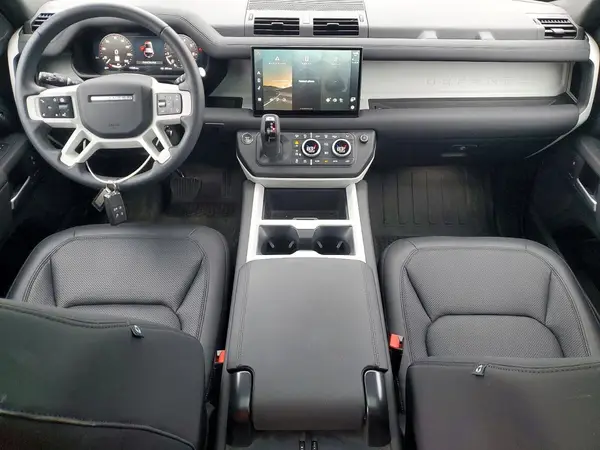 SALEJ7EX3S2360106 2025 LAND ROVER DEFENDER - Image 8