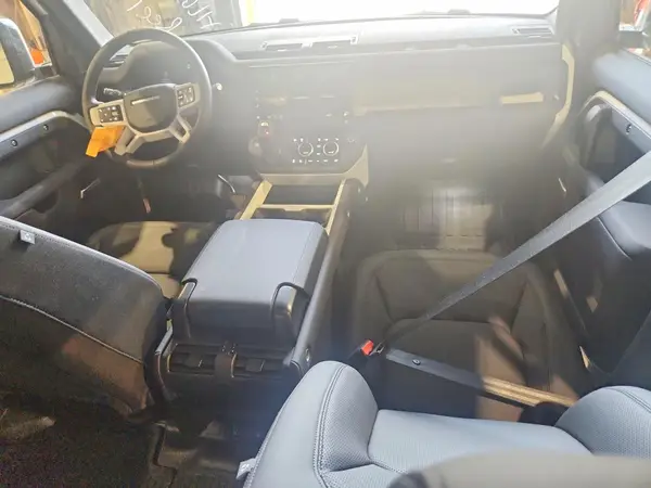 SALEJ7EX3T2521068 2026 LAND ROVER DEFENDER - Image 8