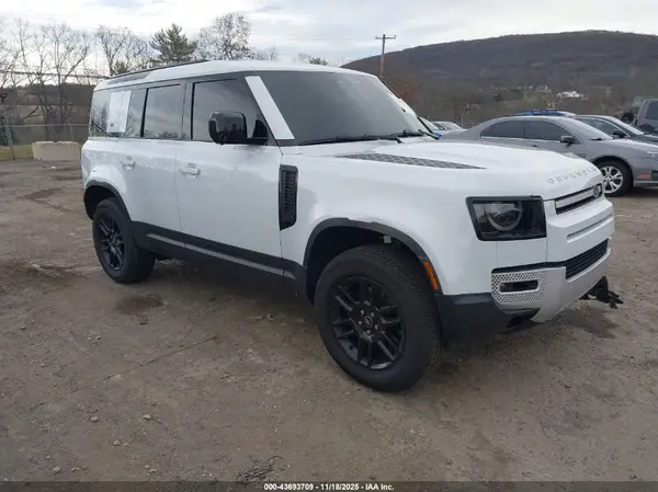 SALEJ7EX6P2107465 2023 LAND ROVER DEFENDER - Image 1
