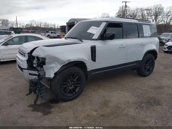 SALEJ7EX6P2107465 2023 LAND ROVER DEFENDER - Image 2