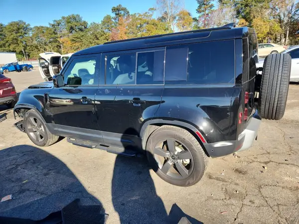 SALEJ7EX6S2434151 2025 LAND ROVER DEFENDER - Image 2