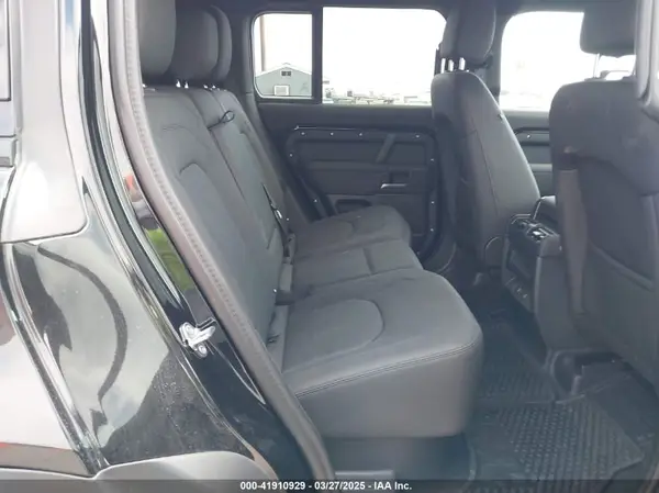 SALEJ7EX8S2357959 2025 LAND ROVER DEFENDER - Image 8