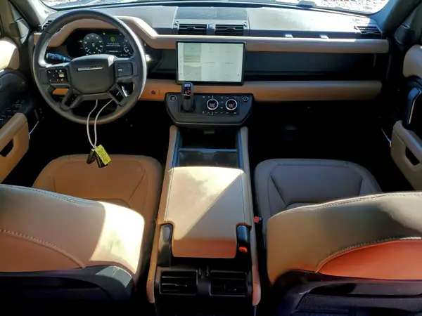 SALEJ7EX9S2429302 2025 LAND ROVER DEFENDER - Image 8