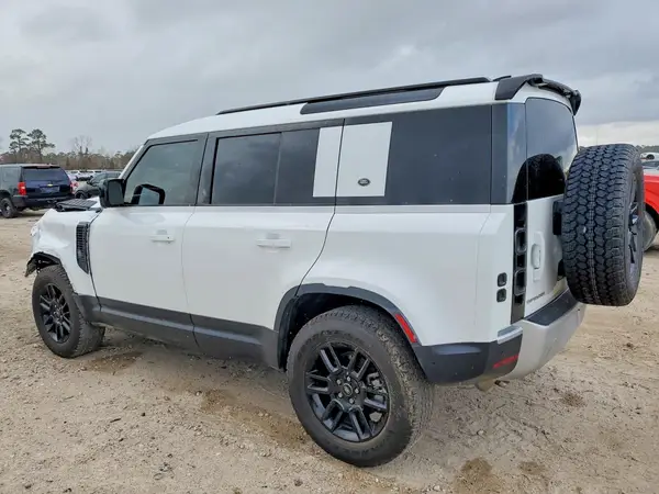 SALEJ7EXXP2151047 2023 LAND ROVER DEFENDER - Image 2