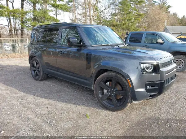 SALEJ7EXXT2482706 2026 LAND ROVER DEFENDER - Image 1