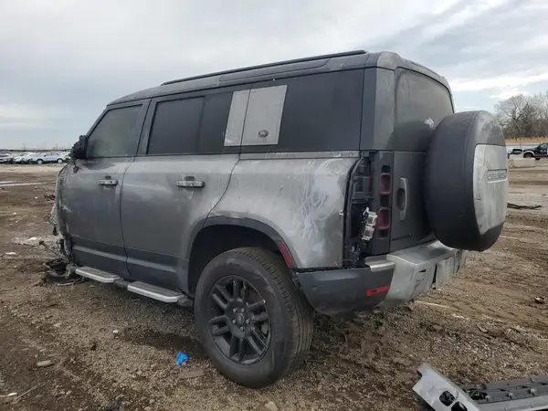 SALEJ7RX4N2091807 2022 LAND ROVER DEFENDER - Image 2
