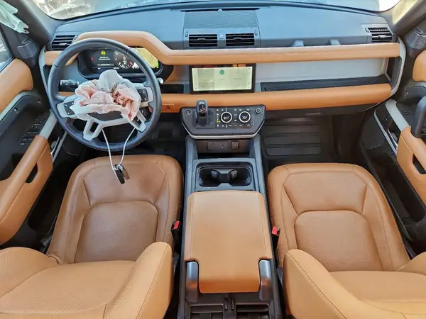SALEJEEU5R2259590 2024 LAND ROVER DEFENDER - Image 8