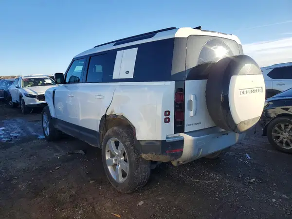 SALEJEEX5R2343192 2024 LAND ROVER DEFENDER - Image 2