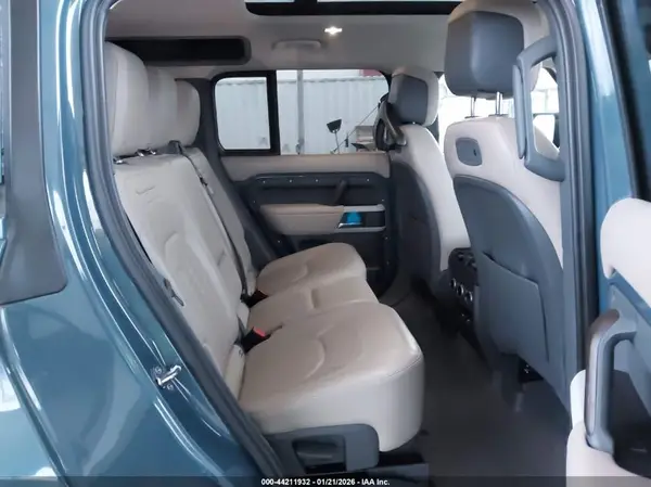 SALEJEEX7L2018034 2020 LAND ROVER DEFENDER - Image 8