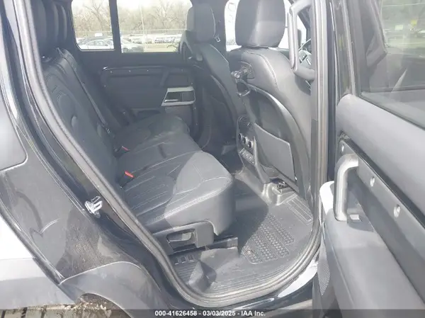 SALEJERX0N2075186 2022 LAND ROVER DEFENDER - Image 8