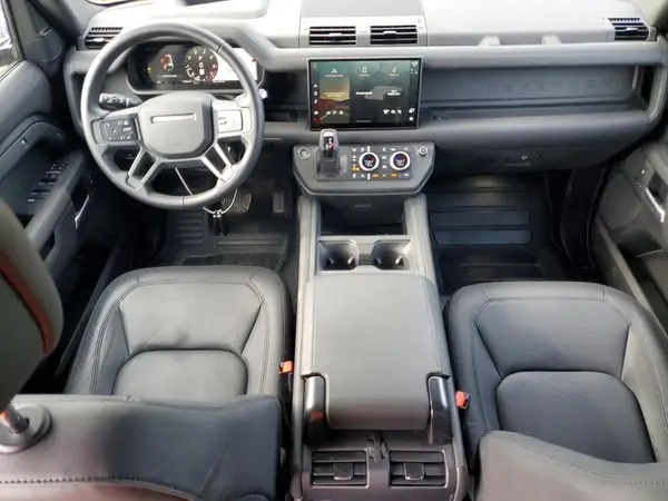 SALEJFEU5S2445366 2025 LAND ROVER DEFENDER - Image 8