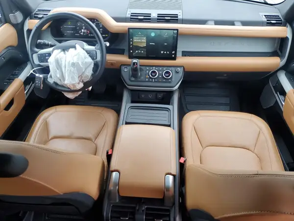 SALEJFFUXR2290466 2024 LAND ROVER DEFENDER - Image 8