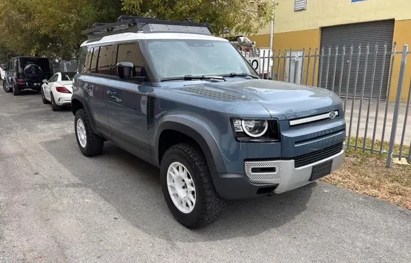 SALEK7EX3P2143434 2023 LAND ROVER DEFENDER - Image 1