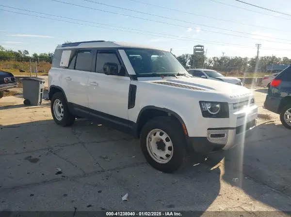 SALEK7EX7P2149611 2023 LAND ROVER DEFENDER - Image 1