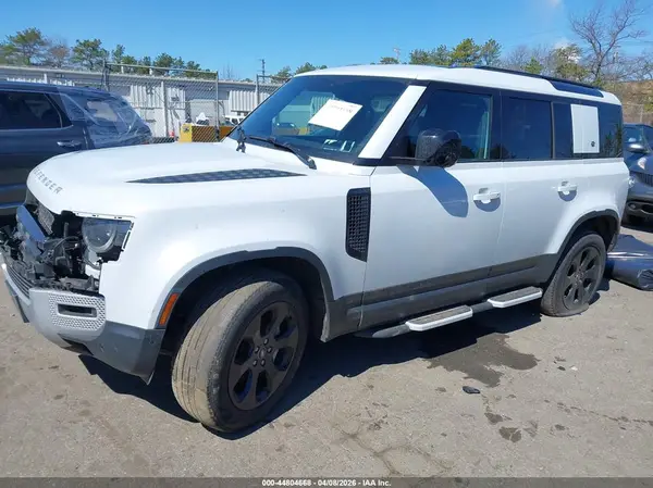 SALEP7EUXP2231078 2023 LAND ROVER DEFENDER - Image 2
