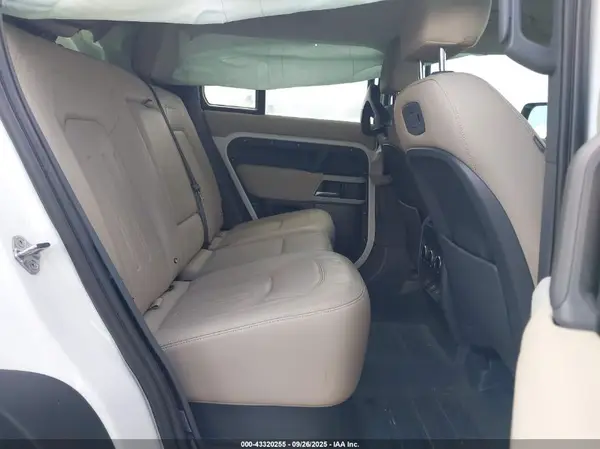 SALEP7RUXN2092304 2022 LAND ROVER DEFENDER - Image 8