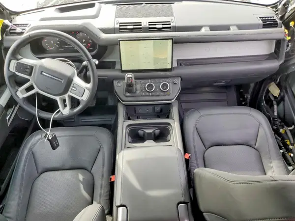 SALEPEFE2R2308332 2024 LAND ROVER DEFENDER - Image 8