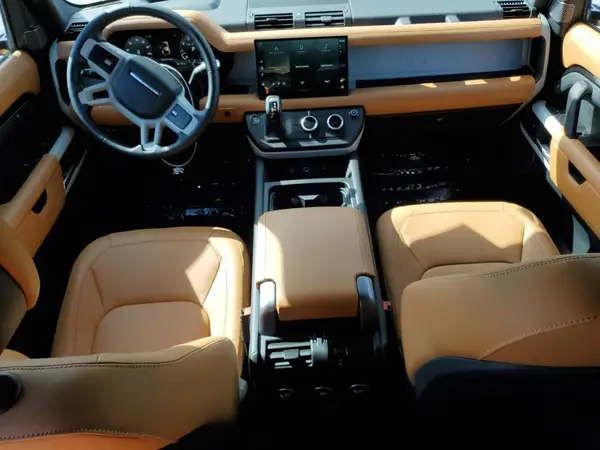 SALEPEFE6R2274928 2024 LAND ROVER DEFENDER - Image 8