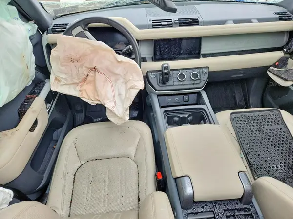 SALEPERU1N2078439 2022 LAND ROVER DEFENDER - Image 8