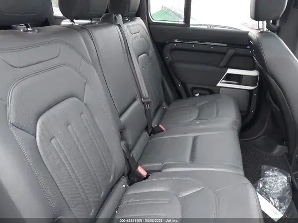 SALEPERU2N2088316 2022 LAND ROVER DEFENDER - Image 8