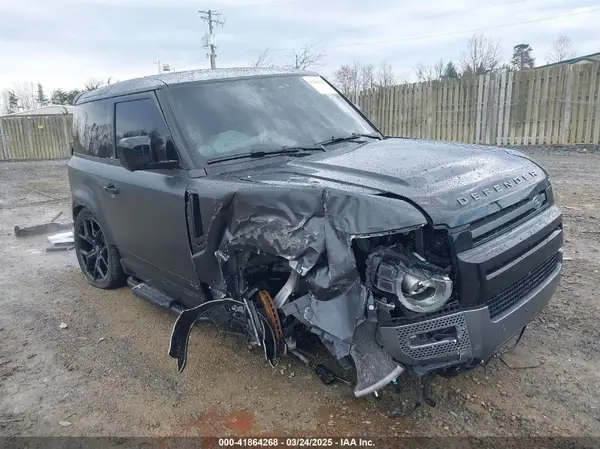 SALEW6EE5P2205560 2023 LAND ROVER DEFENDER - Image 1