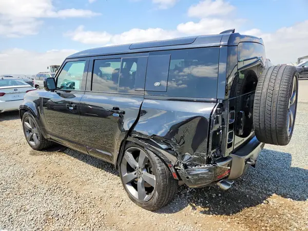 SALEWEEE6P2109303 2023 LAND ROVER DEFENDER - Image 2