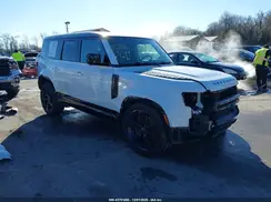 SALEWEEEXP2217830 2023 LAND ROVER DEFENDER