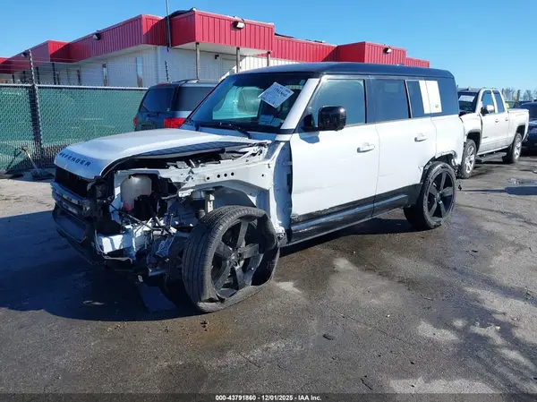 SALEWEEEXP2217830 2023 LAND ROVER DEFENDER - Image 2