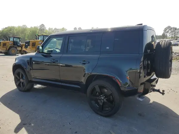 SALEWERE8N2074626 2022 LAND ROVER DEFENDER - Image 2