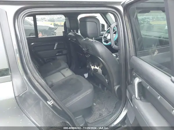 SALEWERE9N2095078 2022 LAND ROVER DEFENDER - Image 8