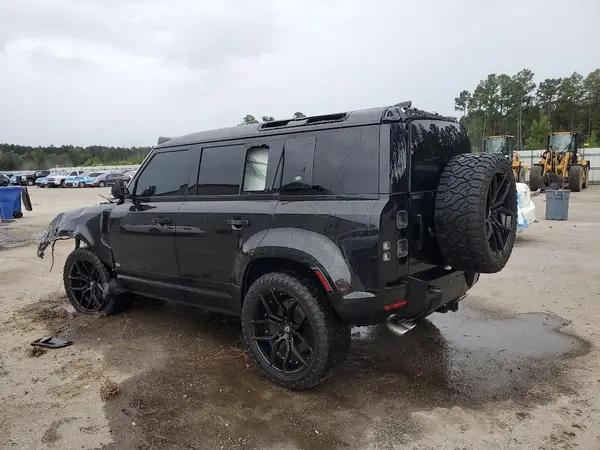 SALEWERE9N2105883 2022 LAND ROVER DEFENDER - Image 2