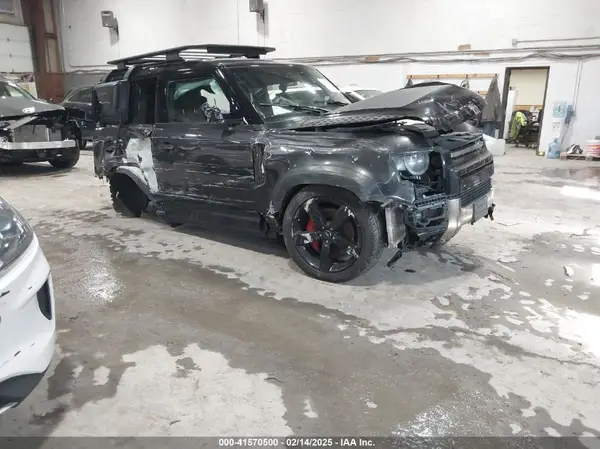 SALEX6EU9P2132777 2023 LAND ROVER DEFENDER - Image 1