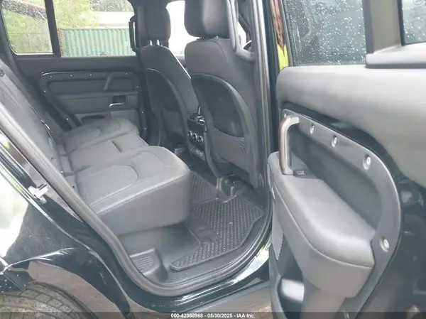 SALEX7EU2P2213481 2023 LAND ROVER DEFENDER - Image 8