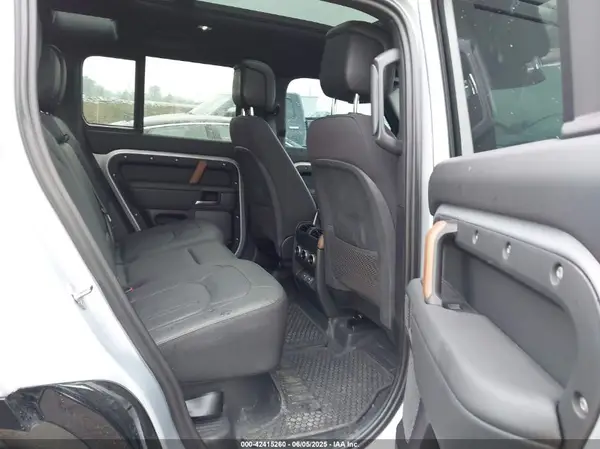 SALEX7EU3R2271831 2024 LAND ROVER DEFENDER - Image 8