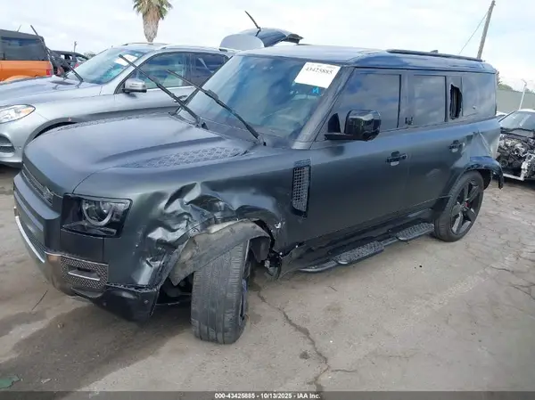 SALEXEEU7L2028762 2020 LAND ROVER DEFENDER - Image 2