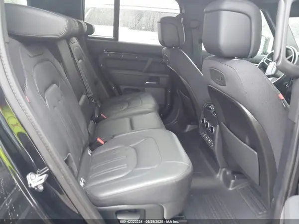 SALEXEEU9L2030559 2020 LAND ROVER DEFENDER - Image 8