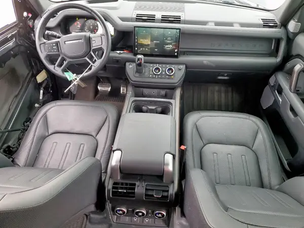 SALEXFEU6R2299990 2024 LAND ROVER DEFENDER - Image 8