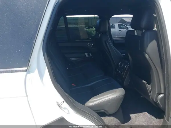 SALGR2FVXHA377114 2017 LAND ROVER RANGE ROVER - Image 8