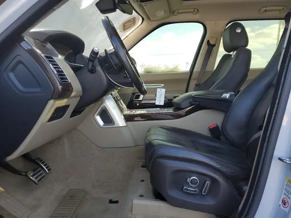 2017 LAND ROVER RANGE ROVER auction photo 7