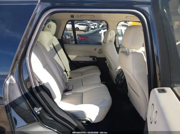 SALGS2FE7HA327856 2017 LAND ROVER RANGE ROVER - Image 8
