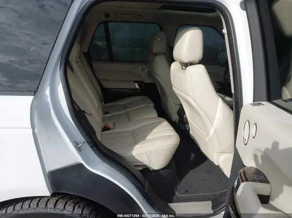 SALGS2FEXHA357398 2017 LAND ROVER RANGE ROVER - Image 8
