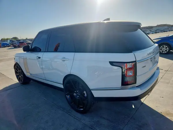 SALGS2FV8HA370361 2017 LAND ROVER RANGE ROVER - Image 2