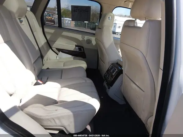 SALGS2PFXGA305002 2016 LAND ROVER RANGE ROVER - Image 8