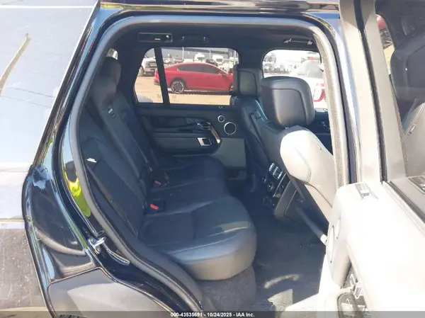 SALGS2RE0JA384577 2018 LAND ROVER RANGE ROVER - Image 8