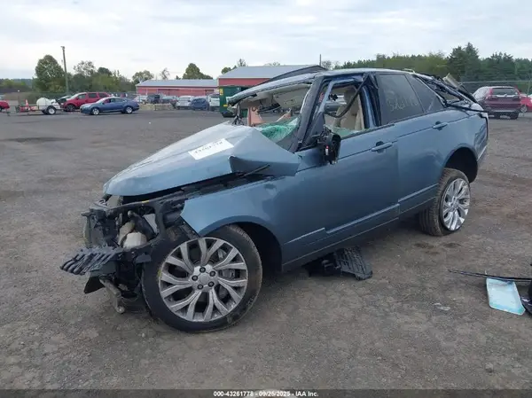 SALGS2RE2JA380949 2018 LAND ROVER RANGE ROVER - Image 2