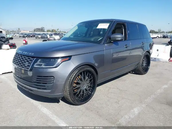 SALGS2RE2JA381745 2018 LAND ROVER RANGE ROVER - Image 2