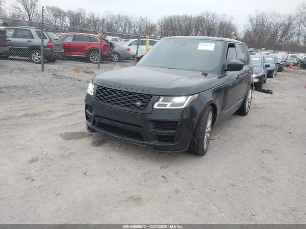 SALGS2RE2JA382863 2018 LAND ROVER RANGE ROVER - Image 2